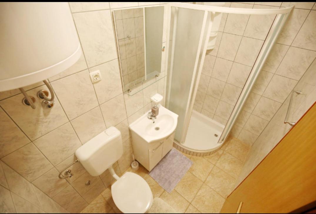 Apartmani Mirjana Трибани-Крушчица Екстериор снимка