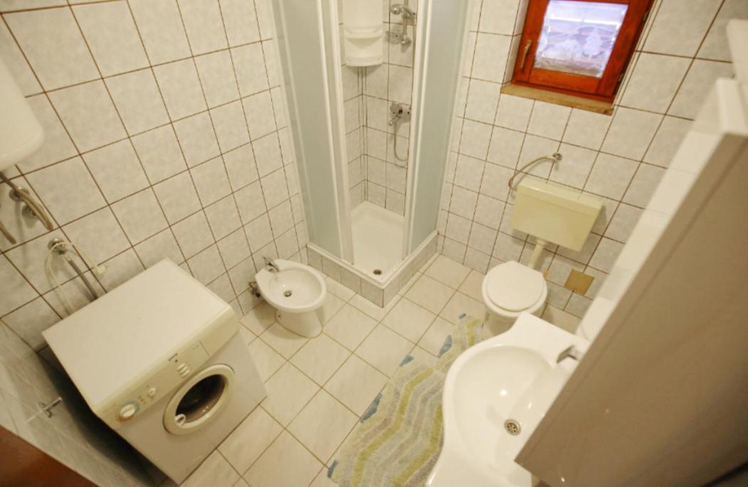 Apartmani Mirjana Трибани-Крушчица Екстериор снимка